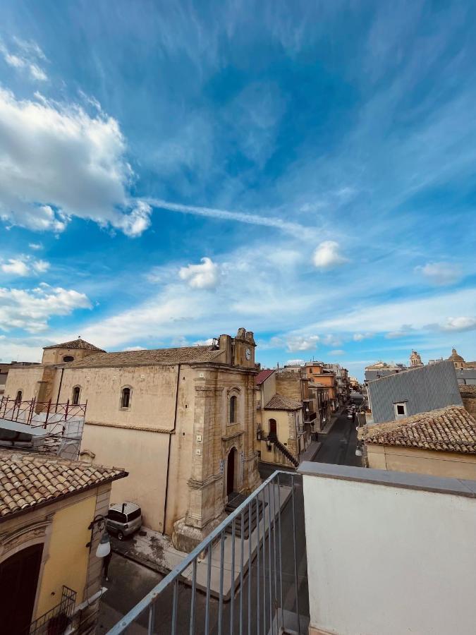Appartamento - Grammichele Privitera Rooms & Apartments Gold Екстериор снимка
