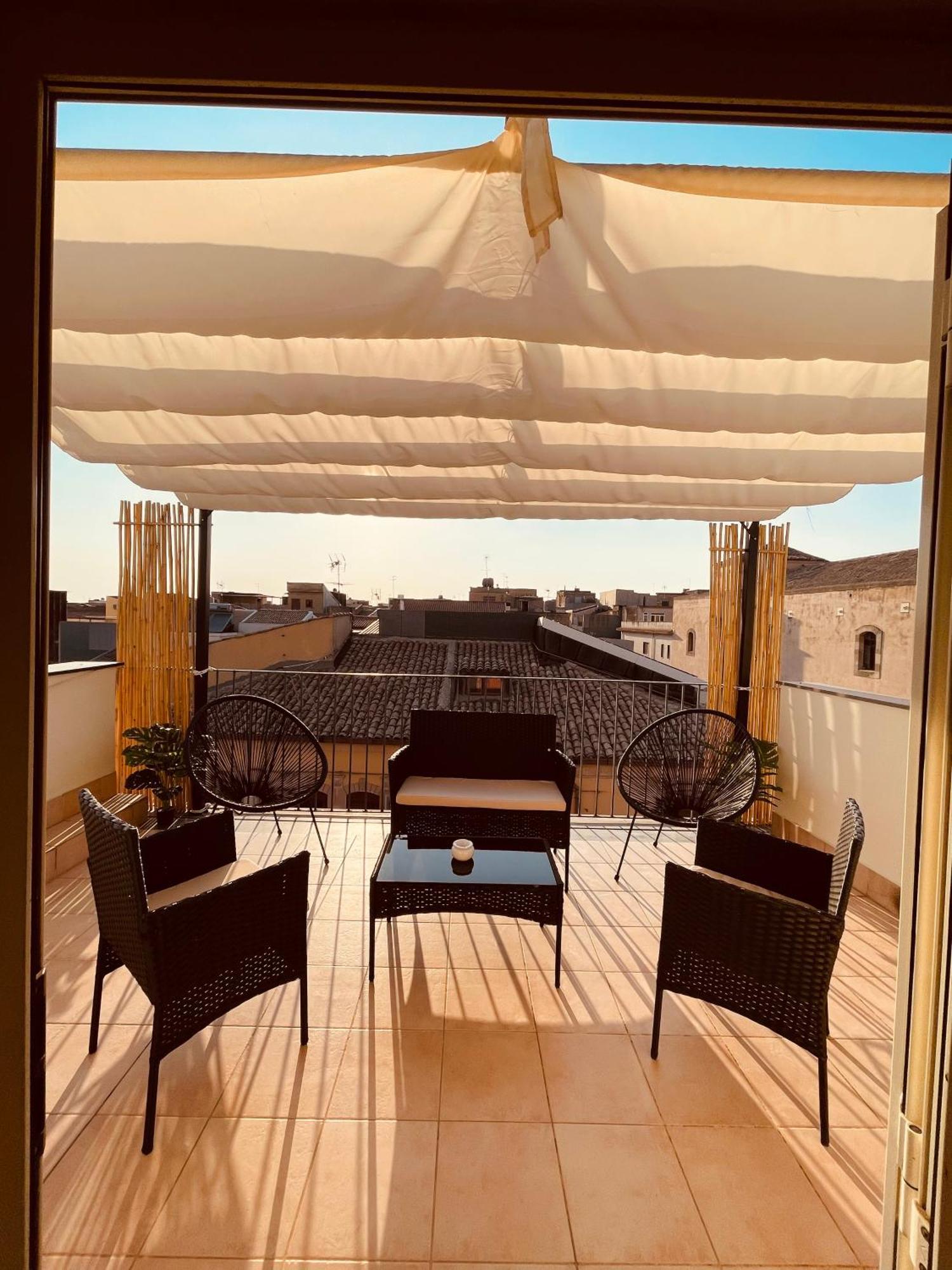 Appartamento - Grammichele Privitera Rooms & Apartments Gold Екстериор снимка